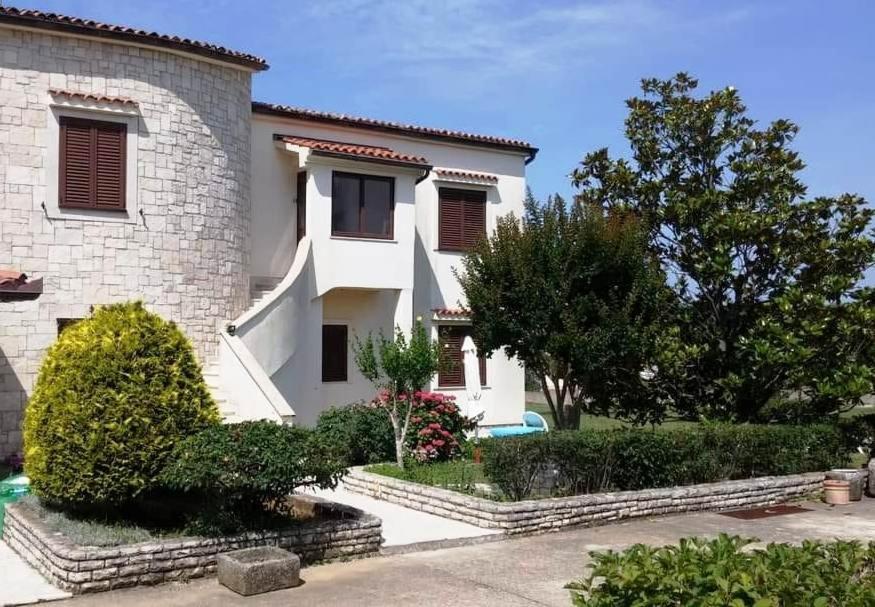 Apartmani Tara Медулин Екстер'єр фото