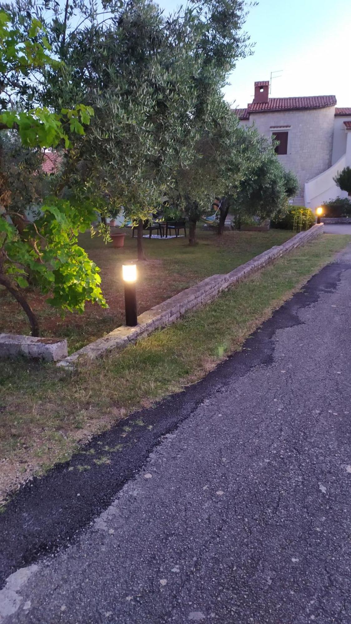 Apartmani Tara Медулин Екстер'єр фото
